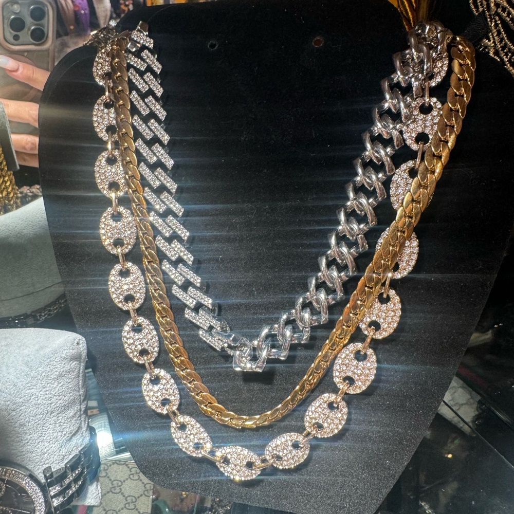 Elegant Gold and Silver Necklace Set